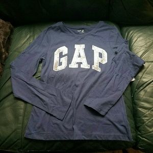 Gap kids NWT New with tags long sleeve tee shirt